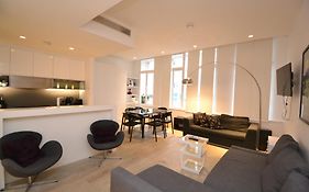 Modern 2 Bedroom Apartment, Oxford Street